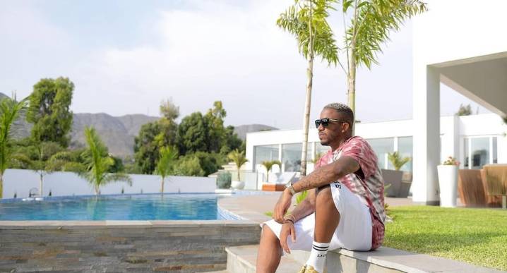 Jefferson Farfán habría puesto a la venta su lujosa mansión de La Planicie | VIDEO ‘La Foquita’ Jefferson Farfán habría decidido poner a la venta su exclusiva residencia