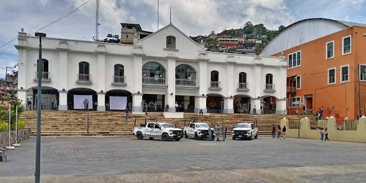 Vuelve la paz a Huautla