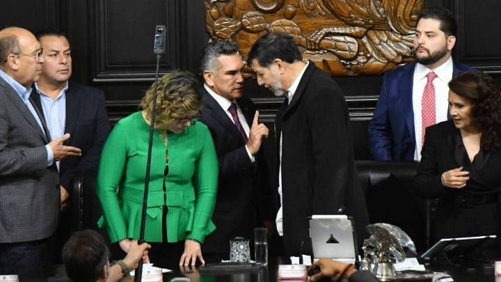 “Alito” Moreno y Fernández Noroña se dan su versión y se justifican en redes sociales