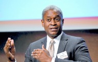 Riesgos del mercado laboral aumentan: Bostic
