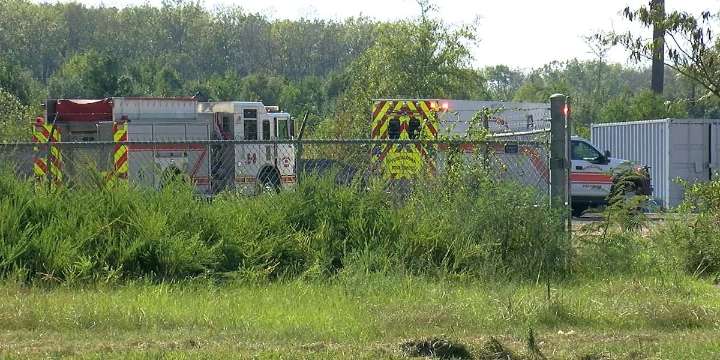 Crews battle waste fire Friday afternoon at Tuscaloosa business