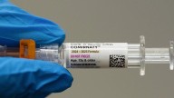 US pediatrics group diverges from CDC COVID-19 shot guidelines for children