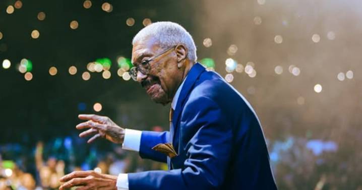 Rafael Ithier celebra sus 99 años de edad