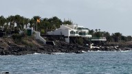 Los pescadores se quejan de la prohibición de barcos frente a La Mareta con Sánchez de vacaciones: ”Con otros presidentes sí podíamos faenar”