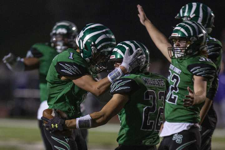 South Summit football dominates North Summit, gets into the win column