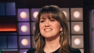 Kelly Clarkson's co-stars rally around her following family tragedy