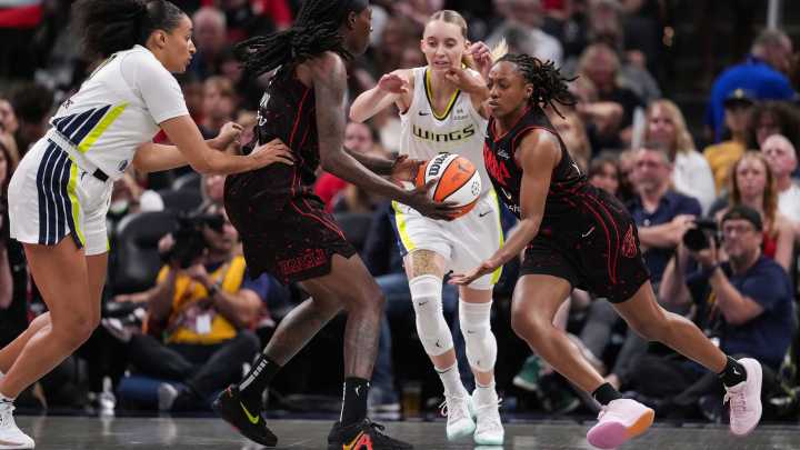 Fever vs Wings: Kelsey Mitchell last-second shot to win falls short