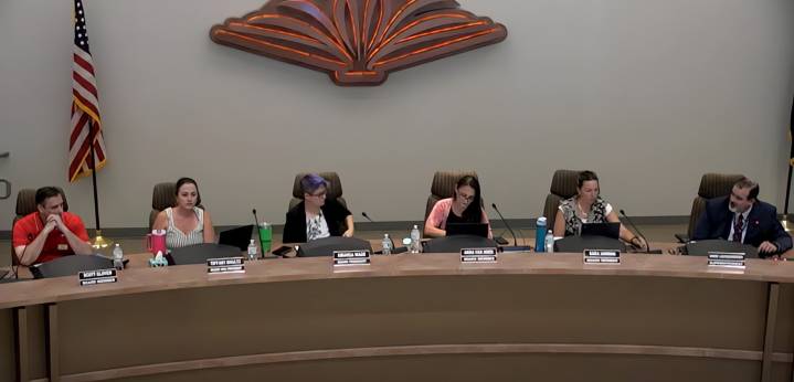 Higley, Gilbert boards set to meet