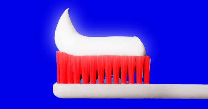 What dental experts say about how you're brushing your teeth