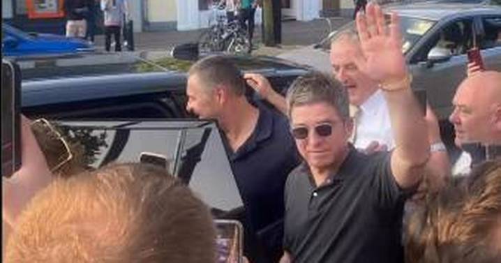 Noel and Liam stay in two different luxury hotels ahead of Dublin shows