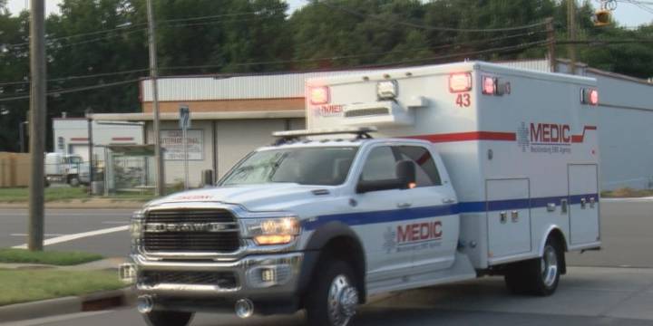 Person found dead on I-77 in south Charlotte, according to Medic