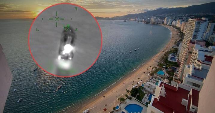 Encuentran casi una tonelada de cocaína flotando en el mar frente a Acapulco, Guerrero