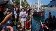 Una flotilla humanitaria zarpó hacia Gaza encabezada por Greta Thunberg
