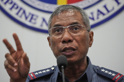 Presidente de Filipinas destituye al jefe de policía que lideró arrestos de Duterte y telepredicador