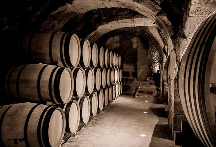 México importa más de cien millones de litros de vino, con España como principal proveedor