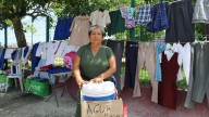 Normis, la comerciante de Altamira que vende uniformes escolares de segunda mano desde 20 pesos