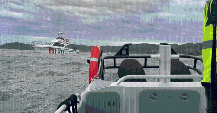 Missing swimmer, Shelly Beach: Search to resume for 20-year-old off port Macquarie on NSW Mid North Coast
