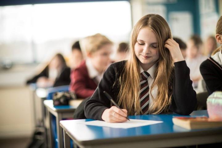 El español supera al francés como idioma preferido de los estudiantes británicos