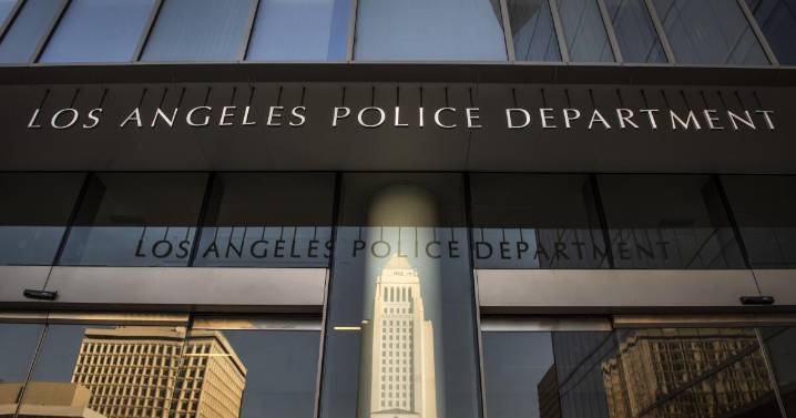 L.A. police reserve officer took part in home invasion, kidnapped man for ransom, prosecutors say