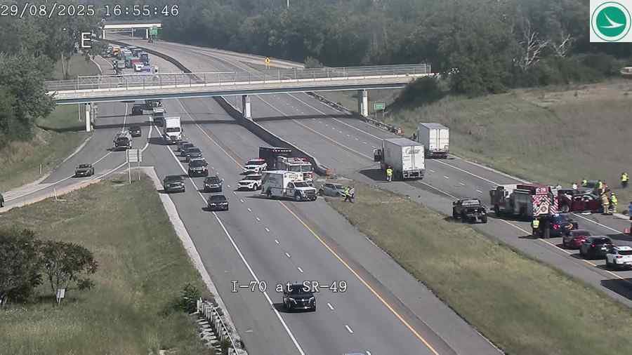 I-70 shut down near Clayton due to crash