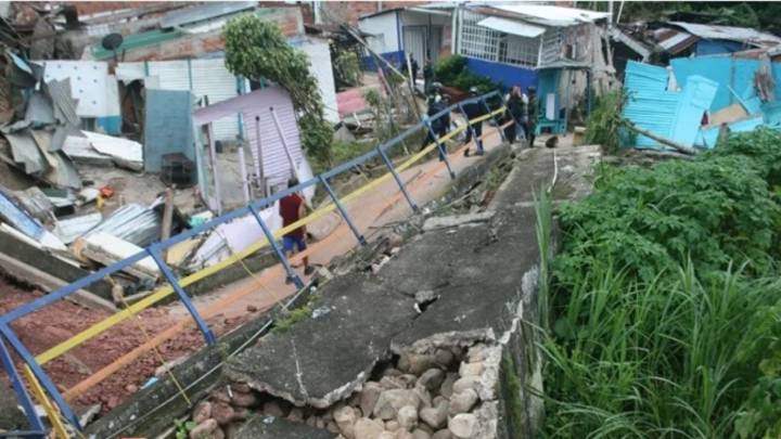 Lluvias continuas en Táchira deja 300 viviendas colapsadas