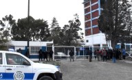 Confuso episodio en Harinas Patágonicas: Sujetos golpearon al portero diciendo que eran los nuevos dueños y se atrincheraron en el ingreso