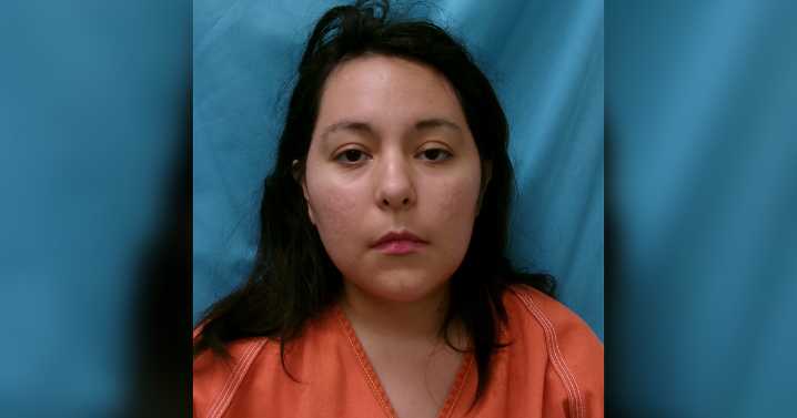 Dallas mom charged with murder after "intentionally" leaving 15