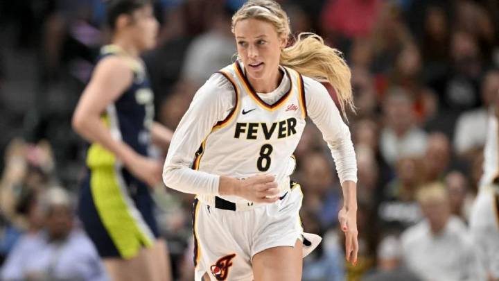 Un juguete sexual vuelve a ser lanzado a la duela durante un juego de la WNBA y cae cerca de una basquetbolista; es el tercer incidente en dos semanas