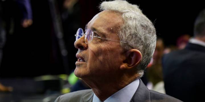 Defensa de Álvaro Uribe radicó formalmente la apelación contra su condena de 12 años de prisión