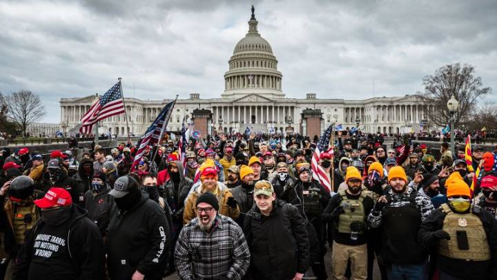 Justice Department seeks to dismiss lawsuit filed by Proud Boys over January 6 prosecutions