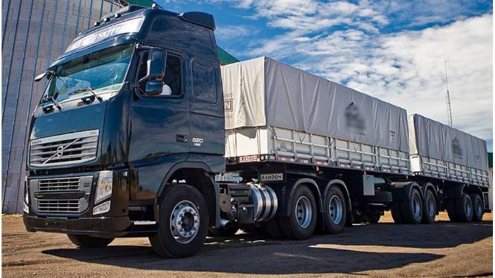 El gobierno nacional habilita la libre circulación de camiones con dos semirremolques en todo el país