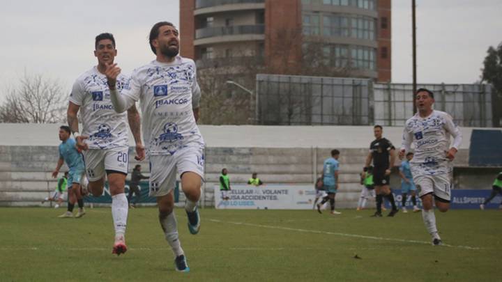 Un punto para seguir expectante