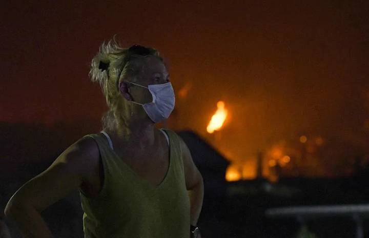 At least three killed as European wildfires threaten the evacuation of thousands