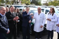 El gobernador Zamora entregó 90 camionetas al Ministerio de Salud