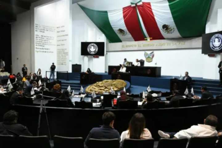 Se aplicará una “manita de gato” al pleno del Congreso de Hidalgo previo al informe estatal, dice Andrés Velázquez