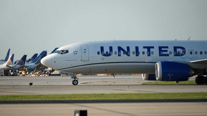 United Faces Lawsuit For Selling 'Windowless' Window Seats