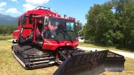 Shaheen cuts ribbon on new snowcat purchased for Mount Washington Observatory