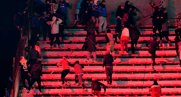 Violencia en partido de Copa Sudamericana deja diez heridos y 90 detenidos en Argentina