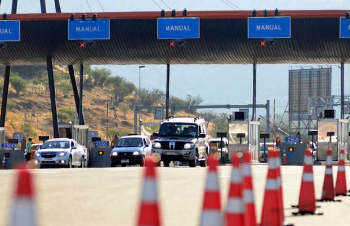 Peaje a luca y restricción de camiones: las medidas del MOP para este fin de semana largo