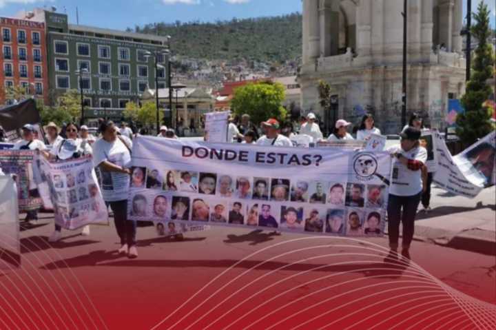 Marchan por el Día Internacional de Víctimas de Desaparición Forzada