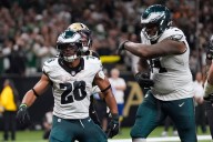 Fred Johnson returns to Eagles in trade with Jaguars ahead of roster cuts