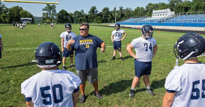2025 prep football previews: Anderson settles in for first year at Buffalo
