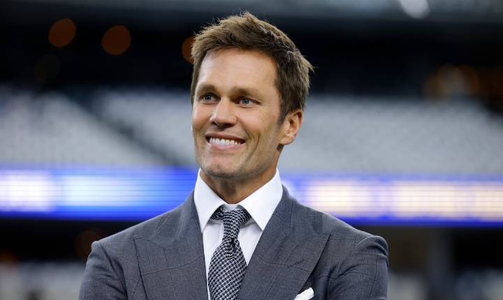 Tom Brady tendrá su propia estatua de bronce frente al estadio de los Patriots