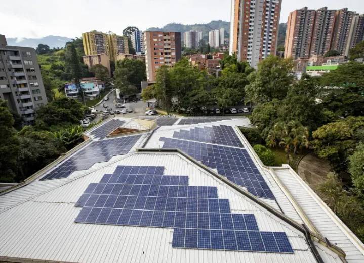 Colombia ya supera los 2 GW en energías renovables, pero aún está lejos de cumplir la meta del Gobierno Petro