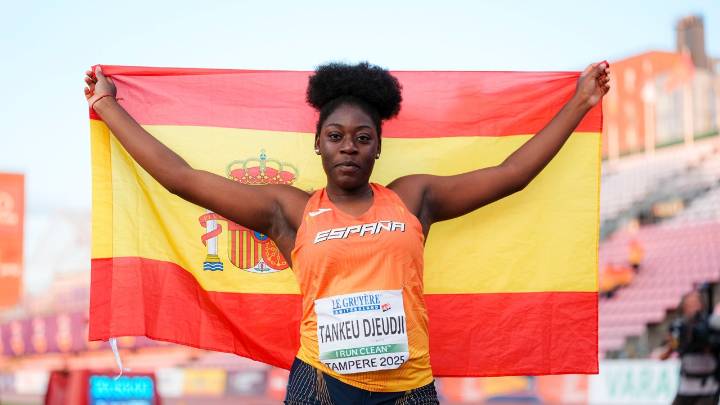 España hace de todo en unos Campeonatos de Europa sub'20 históricos