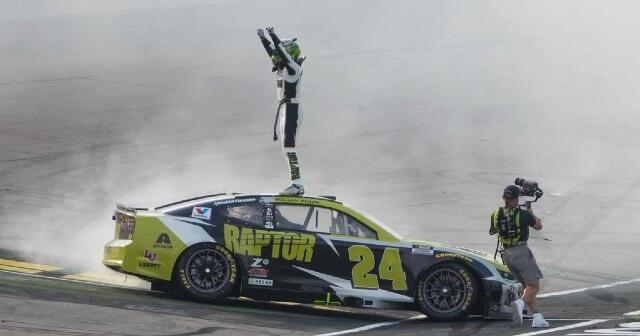 William Byron has enough fuel to win NASCAR Cup race at Iowa Speedway