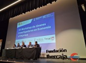 Jóvenes investigadores de economía  y empresa tejen sinergias en Teruel