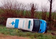 Otra ambulancia de La Pampa volcó en la ruta 5: iba a asistir a los accidentados