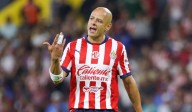 ¡Agárrate, Cruz Azul! Que el señor Javier Hernández está de regreso en Chivas