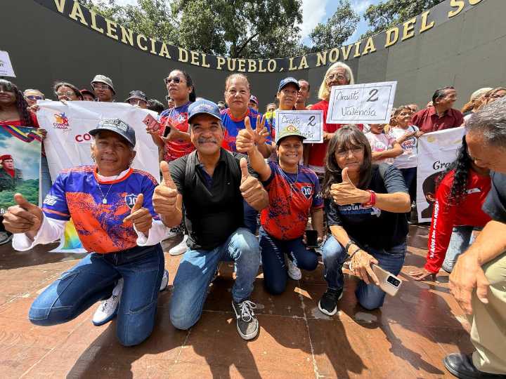 Comuneros de Valencia responden al clarín de la Patria en jornada «Yo me Alisto al Tricolor»